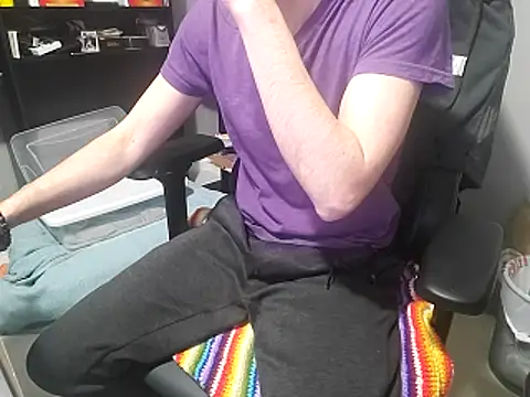 bwcbby777 online show from March 25, 2026, 4:23 am