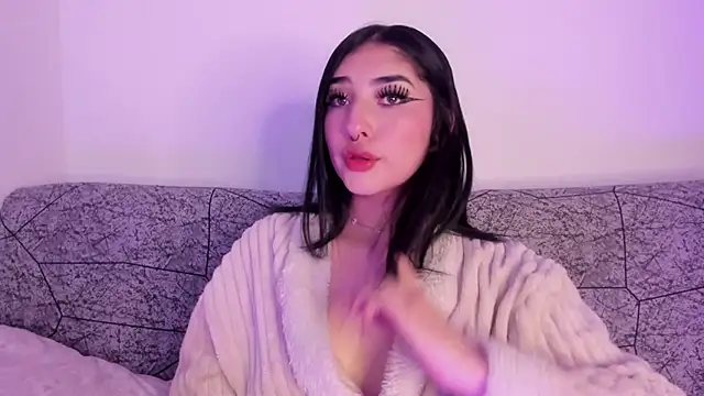 Snapshot of Kattengel_ chatting on June 9, 2026, 11:17 pm Kattengel online show from June 9, 2026, 11:17 pm