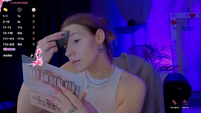 Vanessa  Lui online show from February 25, 2026, 3:45 pm