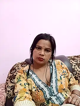 Snapshot of Alkarani1 chatting on February 22, 2026, 3:13 pm Alkarani1 online show from February 22, 2026, 3:13 pm