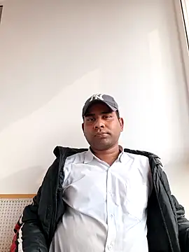 Snapshot of Amina___trans__sexy chatting on February 24, 2026, 9:10 am Amina trans sexy online show from February 24, 2026, 9:10 am