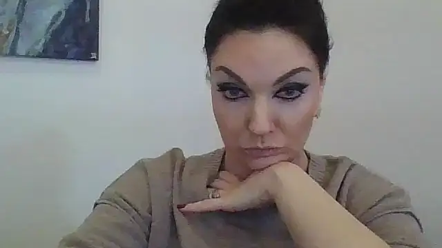 emilyyy555 online show from March 13, 2026, 7:02 am