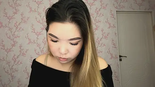 Elina Mottel online show from February 18, 2026, 9:28 am