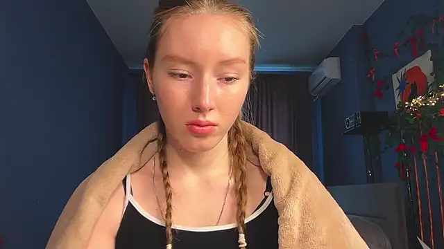 Anna Kare online show from March 5, 2026, 12:46 pm