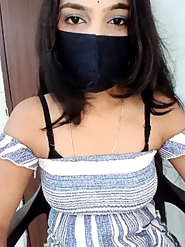Cutie babes01 online show from June 15, 2026, 3:34 pm