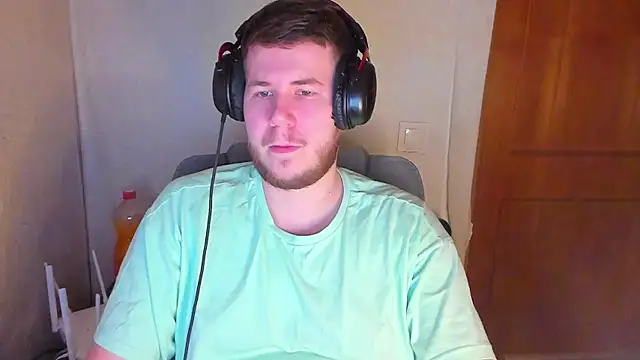 Vibalt online show from February 18, 2026, 7:32 pm