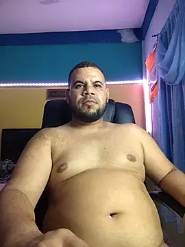 Harlowxx online show from August 7, 2026, 3:01 am