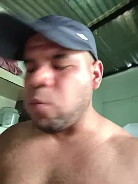 Harlowxx online show from May 31, 2026, 3:29 pm