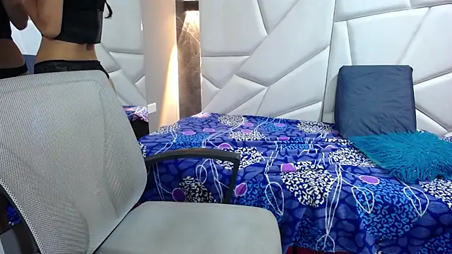 violet angel13 online show from April 10, 2026, 5:31 pm