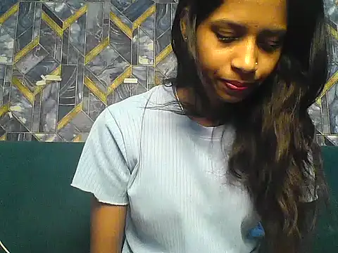 Rani1993 online show from March 23, 2026, 5:35 pm