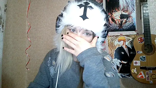 MilaTyan online show from March 12, 2026, 4:22 pm