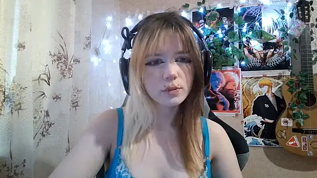 Snapshot of MilaTyan chatting on July 15, 2026, 3:08 pm MilaTyan online show from July 15, 2026, 3:08 pm
