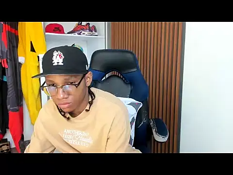 yandi hot online show from February 26, 2026, 2:28 pm