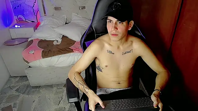 Snapshot of Bby_cash_ chatting on February 26, 2026, 8:20 pm Bby cash online show from February 26, 2026, 8:20 pm