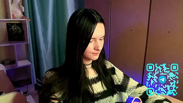 MabelDefina online show from April 2, 2026, 11:06 am