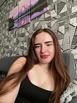 Snapshot of SofaLav chatting on February 28, 2026, 2:06 pm SofaLav online show from February 28, 2026, 2:06 pm