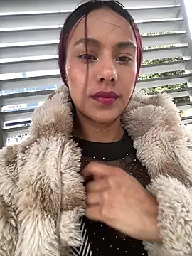 Emily-Fire online show from February 25, 2026, 8:19 pm