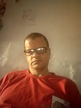 Snapshot of Roque-74 chatting on June 5, 2026, 8:47 pm Roque-74 online show from June 5, 2026, 8:47 pm