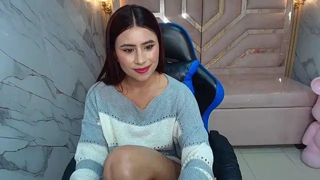 Snapshot of Elizabeth__r chatting on February 18, 2026, 6:11 am Elizabeth r online show from February 18, 2026, 6:11 am