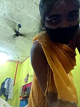 Snapshot of Cute_Mahek99 chatting on May 15, 2026, 11:14 pm Cute Mahek99 online show from May 15, 2026, 11:14 pm