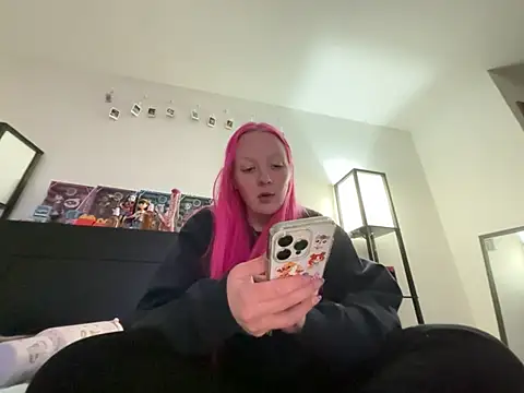 pinkhairfun16 online show from February 20, 2026, 2:19 am