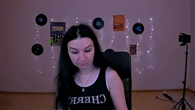 Snapshot of olivia_rage chatting on February 25, 2026, 9:31 am olivia rage online show from February 25, 2026, 9:31 am