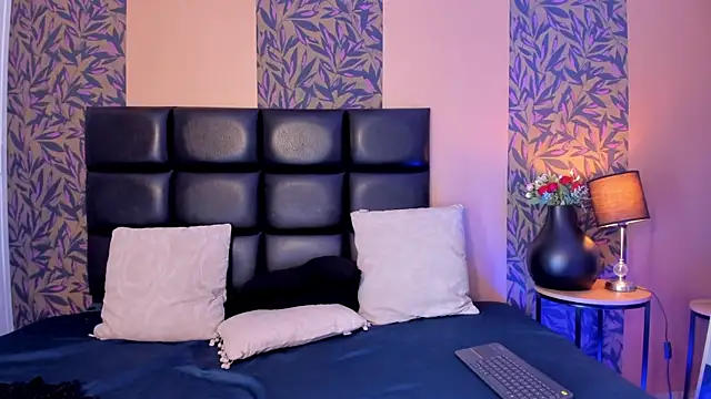 Snapshot of salo_love chatting on February 23, 2026, 2:06 pm salo love online show from February 23, 2026, 2:06 pm