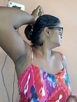 indianstrawberrylips4u online show from March 7, 2026, 4:08 am