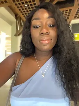 ZarahFerreira online show from May 9, 2026, 12:03 am