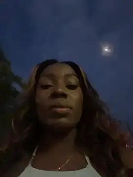 ZarahFerreira online show from June 24, 2026, 11:46 pm