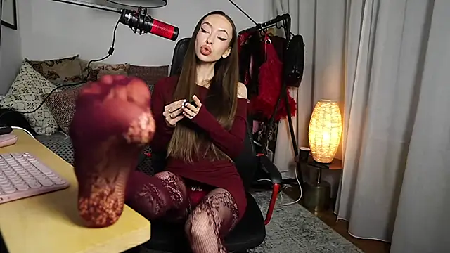 Snapshot of supreme_dominatrix chatting on November 21, 2025, 9:47 pm supreme dominatrix online show from November 21, 2025, 9:47 pm