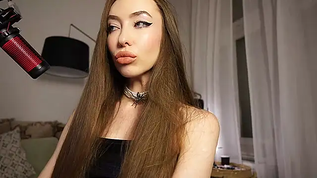 Snapshot of supreme_dominatrix chatting on September 13, 2025, 8:31 pm supreme dominatrix online show from September 13, 2025, 8:31 pm