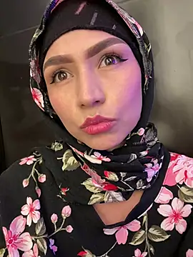 Darsha Khemu online show from June 3, 2026, 9:41 pm