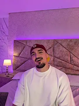 SavageCross1 online show from February 19, 2026, 9:23 pm