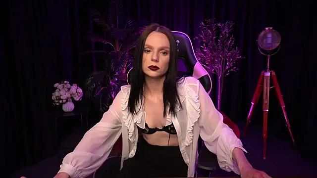 Wild Alice me online show from April 18, 2026, 7:58 pm