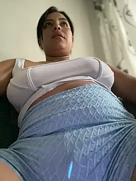 Snapshot of SaraChannel chatting on February 21, 2026, 12:51 pm SaraChannel online show from February 21, 2026, 12:51 pm