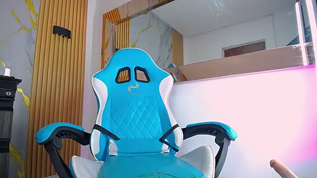 Jasmine Jones7 online show from March 28, 2026, 7:09 am