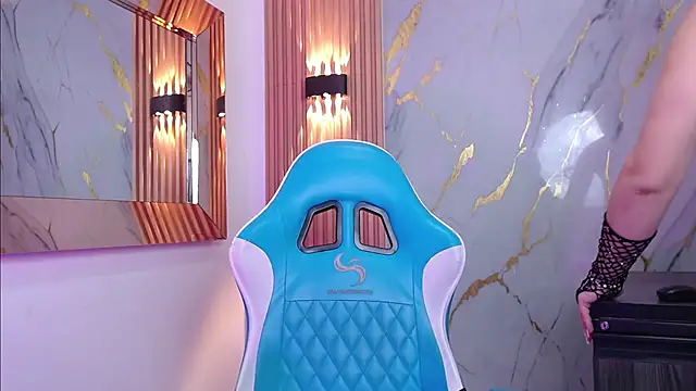 Jasmine Jones7 online show from March 2, 2026, 9:55 pm