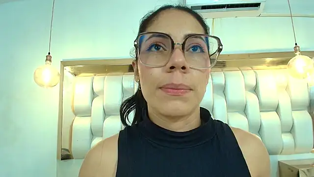 AzulMaveric online show from July 8, 2026, 7:36 pm