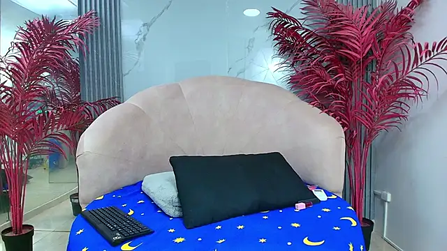 AzulMaveric online show from February 25, 2026, 8:52 pm