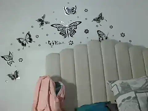 MaferNaughty4U online show from February 19, 2026, 12:57 pm