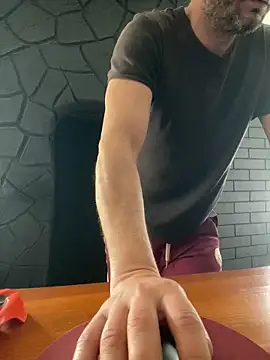 TurkeyMen online show from March 23, 2026, 9:31 am