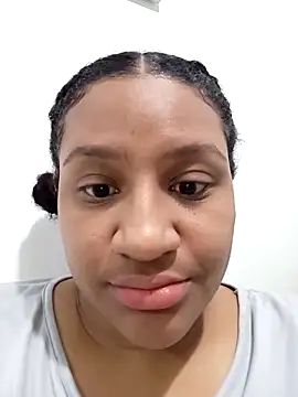 gigiblue89 online show from April 21, 2026, 11:39 am