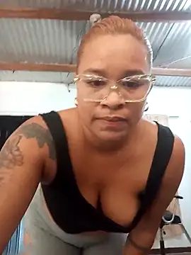 Snapshot of CarlaHot1215 chatting on March 3, 2026, 8:27 pm CarlaHot1215 online show from March 3, 2026, 8:27 pm