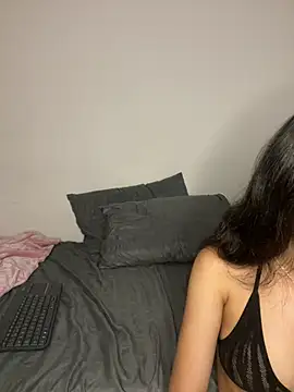 megan sol online show from June 25, 2026, 4:10 am