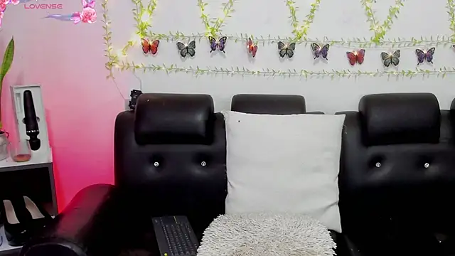 aria-voss online show from March 31, 2026, 3:03 pm