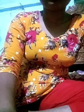 BreezySexyGirl69 online show from April 27, 2026, 11:08 am