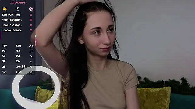 MiguelinaRasmuson online show from March 26, 2026, 11:08 am