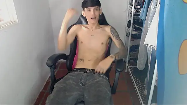 Snapshot of BOY-767 chatting on February 24, 2026, 7:15 pm BOY-767 online show from February 24, 2026, 7:15 pm