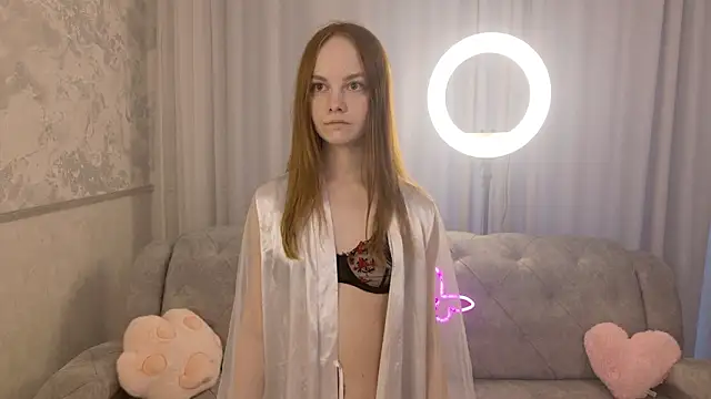 litleee sunshineeee online show from February 26, 2026, 2:17 pm